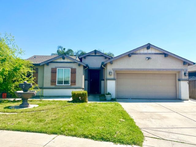 2166 N  Constance Ave, Fresno, CA 93722