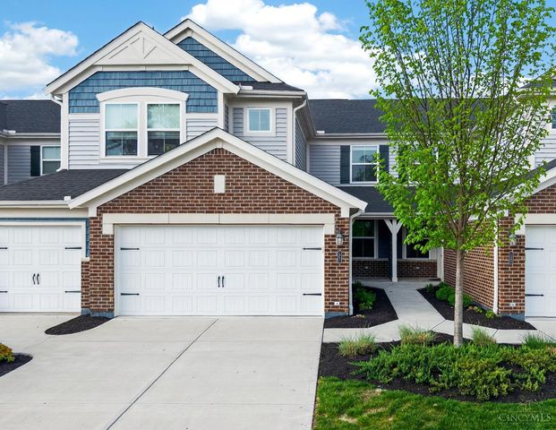 1351 Lake Run Dr, Lebanon, OH 45036