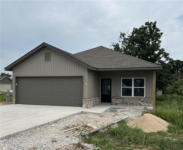 960 Snyder Springs Loop, Watts, OK 74965