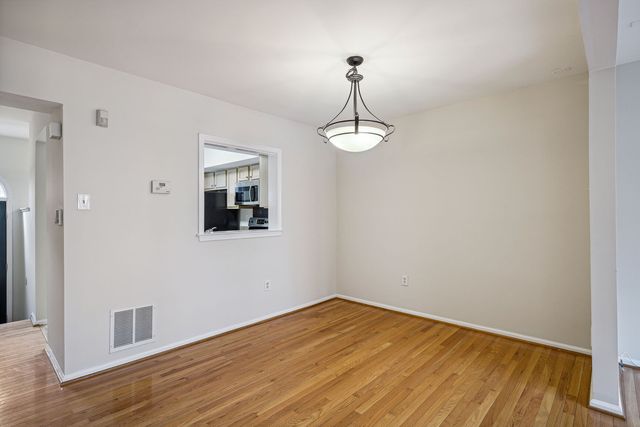 5407 Grove Ridge Way #1, Rockville, MD 20852