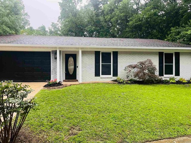 2715 Deer Xing, El Dorado, AR 71730