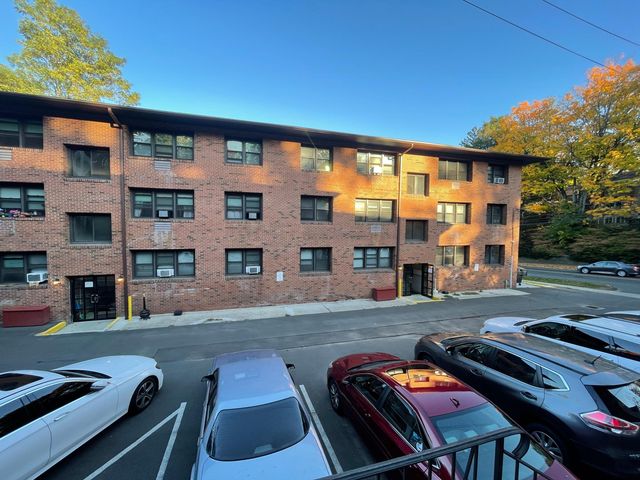 325 Fountain St   #2B, New Haven, CT 06515
