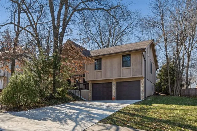 7816 NW 86th Ter, Kansas City, MO 64153