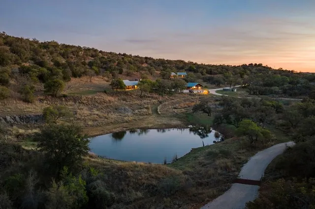 2800 County Road 114, Llano, TX 78643