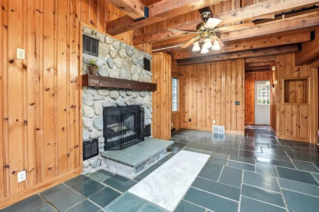 N4535 W Shore Place Road, Cambridge, WI 53523