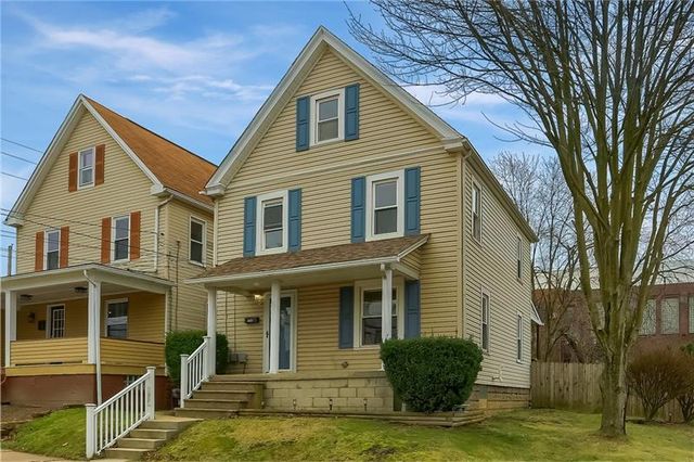 105 Spring Ave, Ellwood City, PA 16117