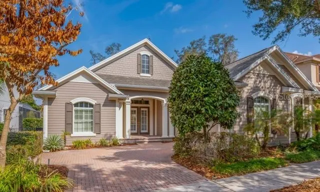 5853 Parkset Dr, Lithia, FL 33547