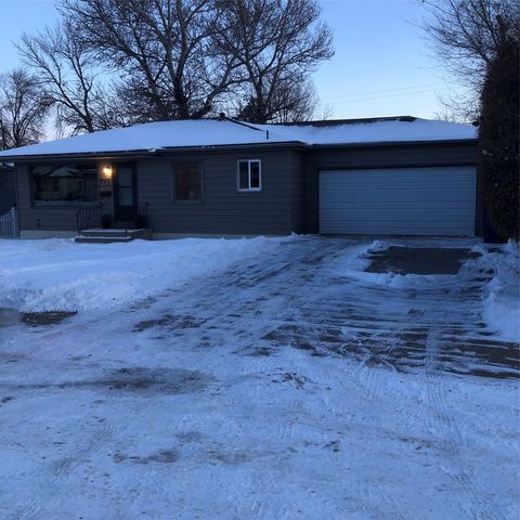 252 18th Ave NW, Great Falls, MT 59404