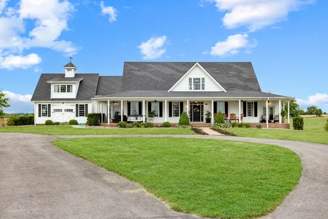 1579 Quirks Run Rd, Danville, KY 40422