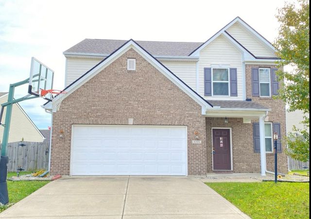 5221 Bombay Dr, Indianapolis, IN 46239
