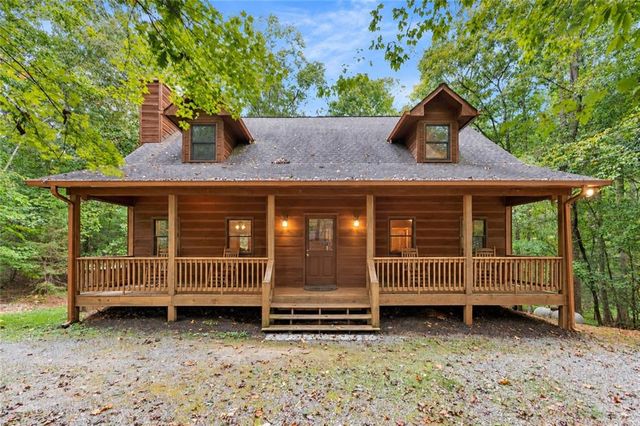 416 Acadia Dr, Ellijay, GA 30540