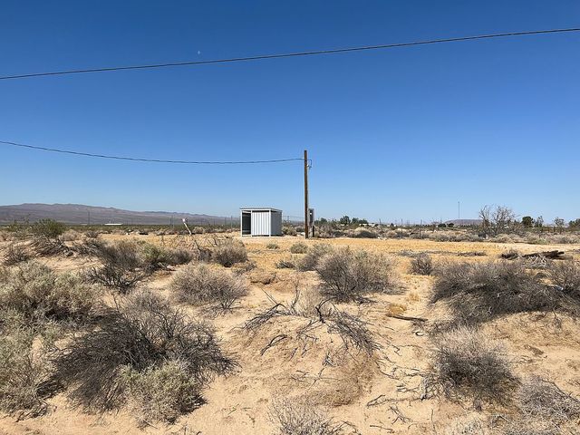 41260 Valley Center Rd, Newberry Springs, CA 92365