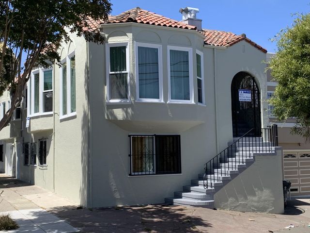 98 Templeton Ave, Daly City, CA 94014