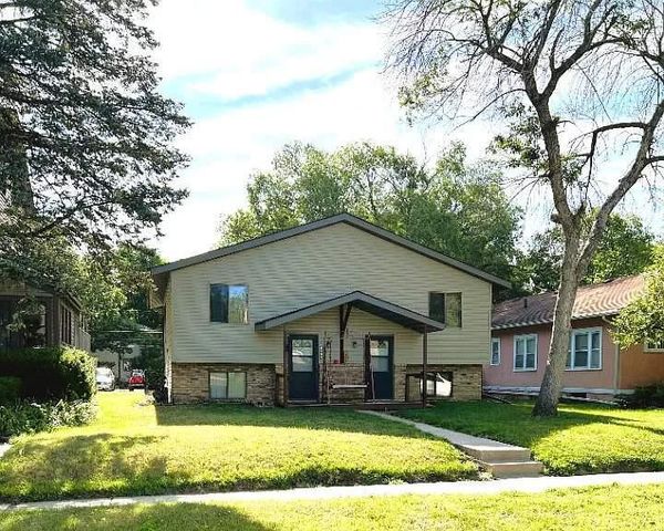 208 S  Russell Ave, Ames, IA 50010