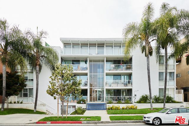131 N  Gale Dr   #3E, Beverly Hills, CA 90211