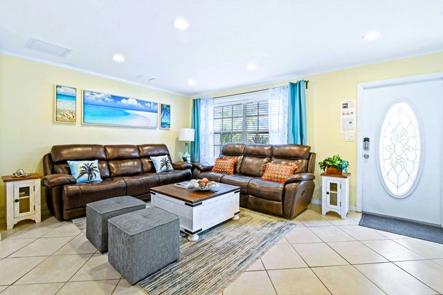 3252 Florida Blvd #ID1326857P, Palm Beach Gardens, FL 33410