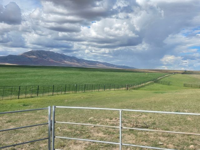 790 E  Hawkins Rd N, Arimo, ID 83214