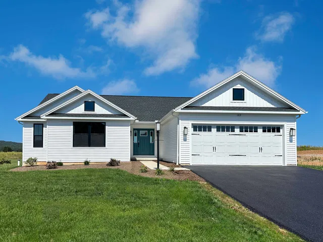 Hampton Plan in Deerhaven, Bellefonte, PA 16823