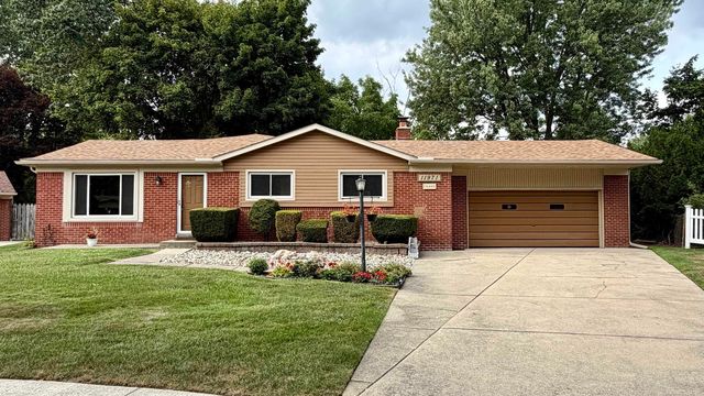 11971 Fairview Dr, Sterling Heights, MI 48312