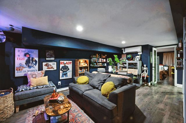 1120 I St NE #BASEMENT, Washington, DC 20002