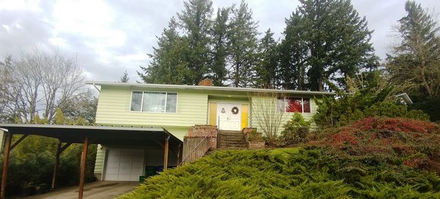 1415 E  31st Ave, Eugene, OR 97405