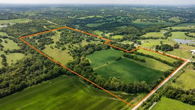 16905 County Road R45, Saint Charles, IA 50240
