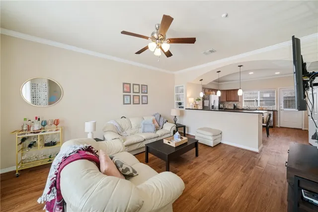1198 Jones Butler Rd #2401, College Station, TX 77840
