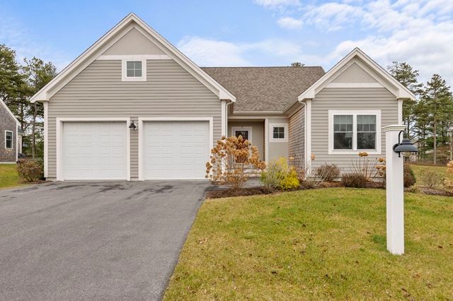 7 Water Lily Dr, Plymouth, MA 02360