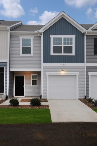 3405 Baybrooke Dr #E, Wilson, NC 27893