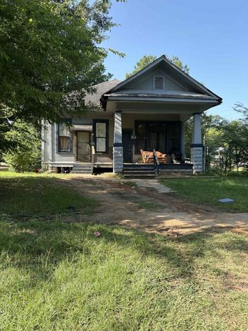 629 W  64th St, Shreveport, LA 71106