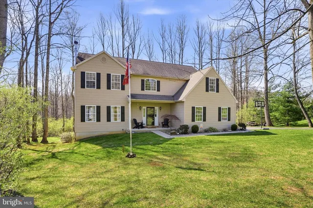 196 Sugarman Rd, Coatesville, PA 19320