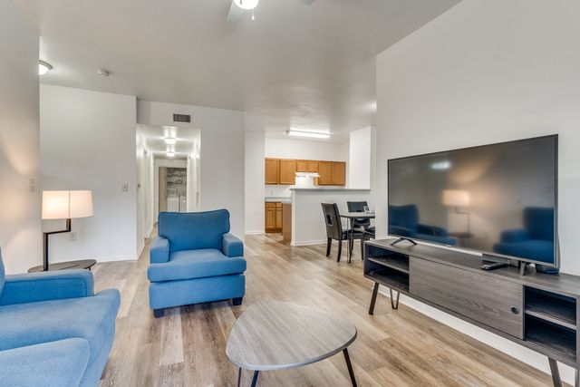 2800 Collins Creek Dr #P3104B, Austin, TX 78741