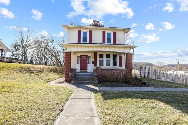 175 W  Front St, Logan, OH 43138