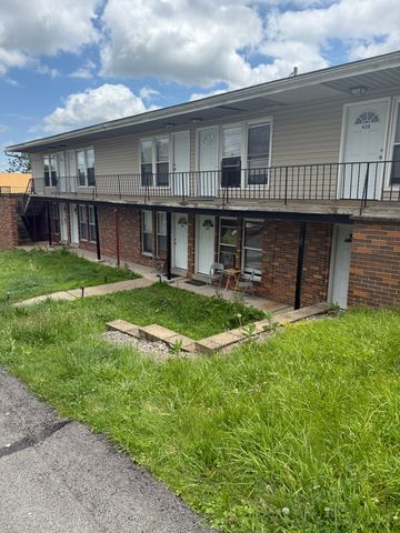 616 Union St #614, California, PA 15419