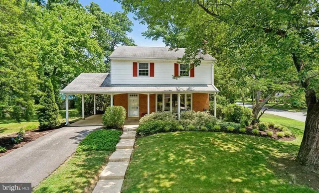 8511 Camden St, Alexandria, VA 22308