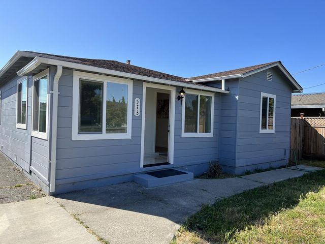 573 Stanford Ave, Redwood City, CA 94063