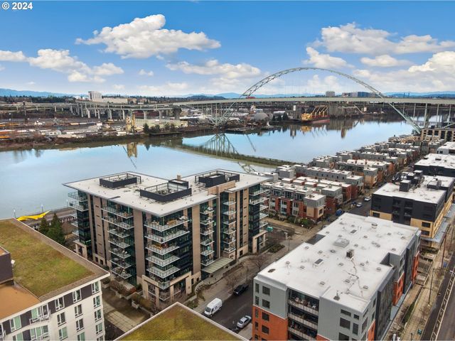 1830 NW Riverscape St #406, Portland, OR 97209