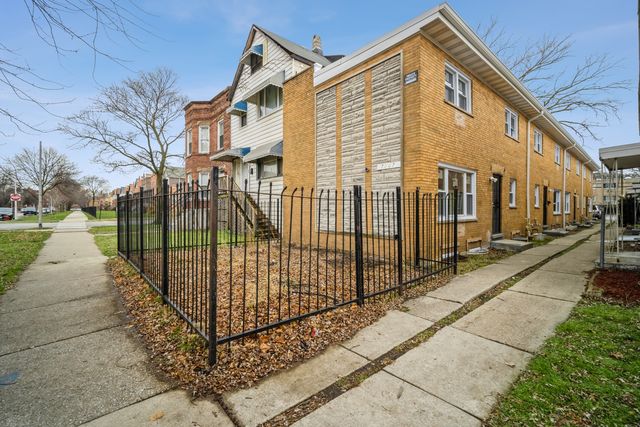 7007 S  East End Ave #A, Chicago, IL 60649