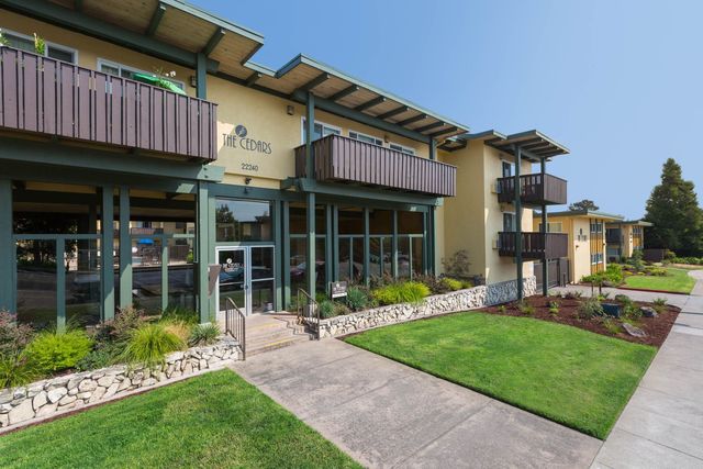 22302 Center St #206, Castro Valley, CA 94546