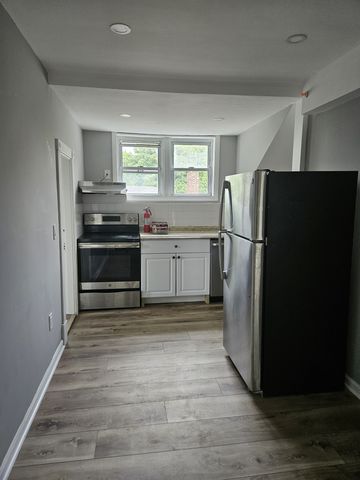 14 Hillside St, Roxbury Crossing, MA 02120