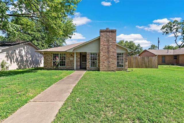 1608 Luza St, Bryan, TX 77802