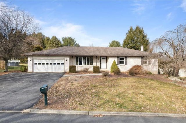 5630 Chenango Dr, Bethlehem, PA 18017