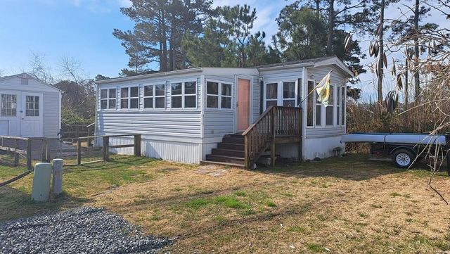 8035 Mire Pond One, Chincoteague Island, VA 23336