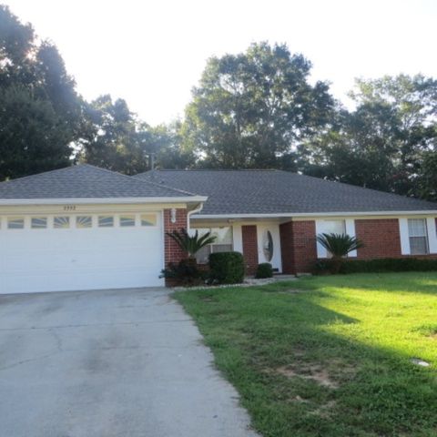 2552 Southern Oaks Rd, Cantonment, FL 32533