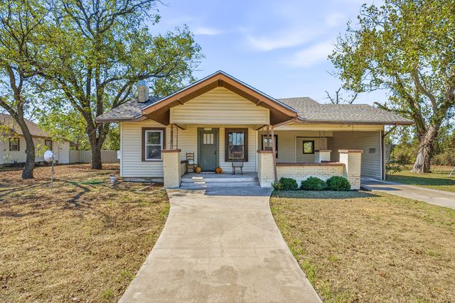 218 W  Rogan St, Gorman, TX 76454
