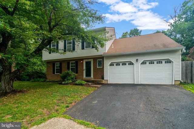 6110 Franconia Station Ln, Alexandria, VA 22310