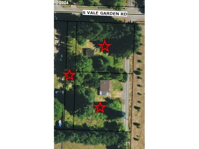 8276 S  Vale Garden Rd, Canby, OR 97013