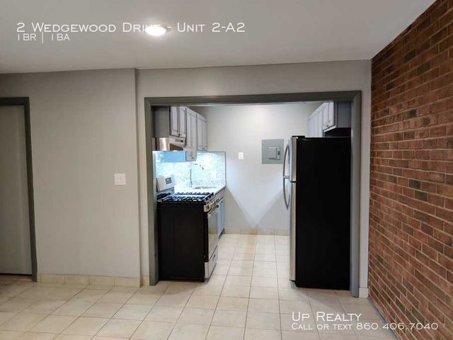 2 Wedgewood Dr   #A2, Bloomfield, CT 06002