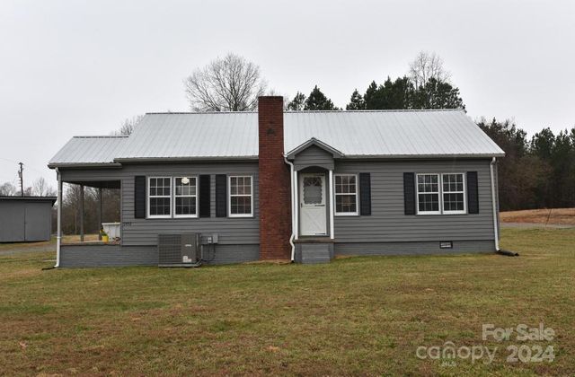 9452 S  State Highway 150, Linwood, NC 27299