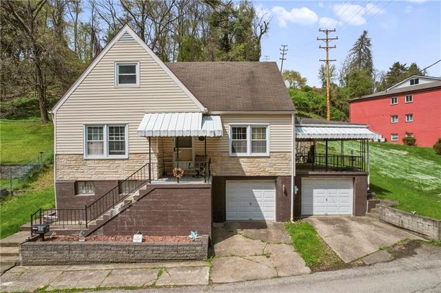 53 Lawrence St, Pittsburgh, PA 15209